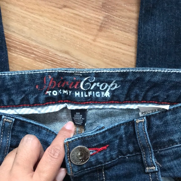 Tommy Hilfiger Jeans - Picture 2 of 2